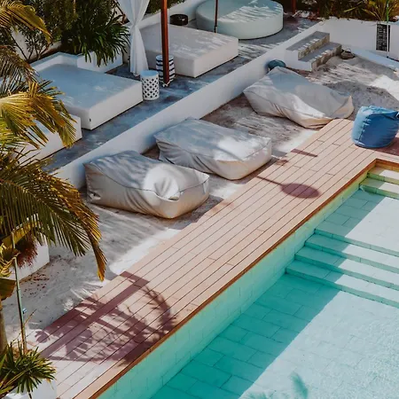Hotel Nativo Ibiza By Ncalma 4*