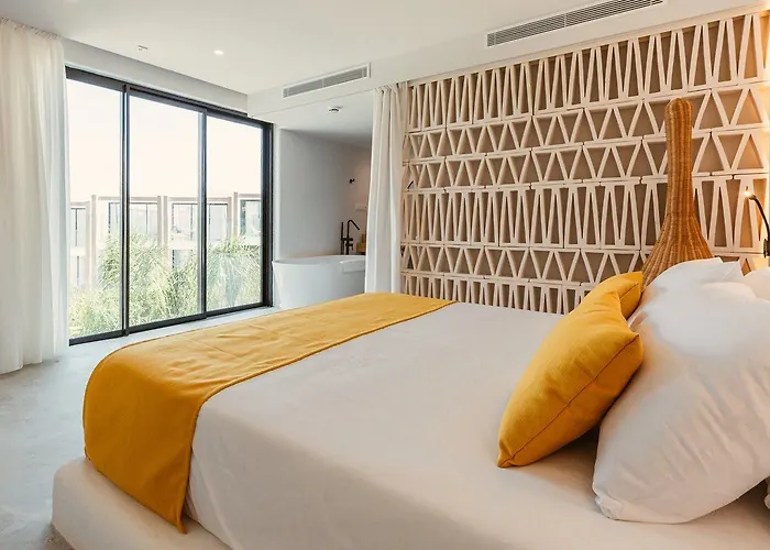 Nativo Ibiza فندق